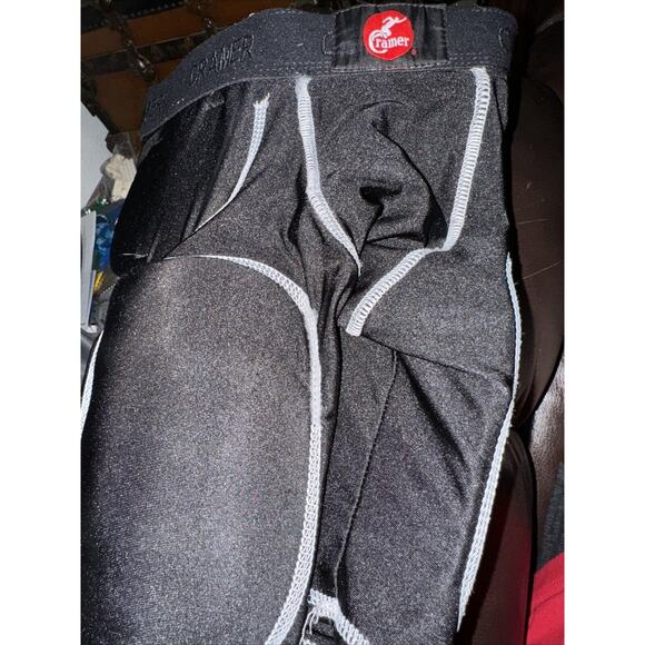 CRAMER 5-Pad Padded Football Protection w/ Girdle Cup Pocket H1BKYM YOUTH MEDIUM - Picture 1 of 9